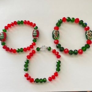 Super Cute Lampwork Glass Christmas 🎄 Bracelet set